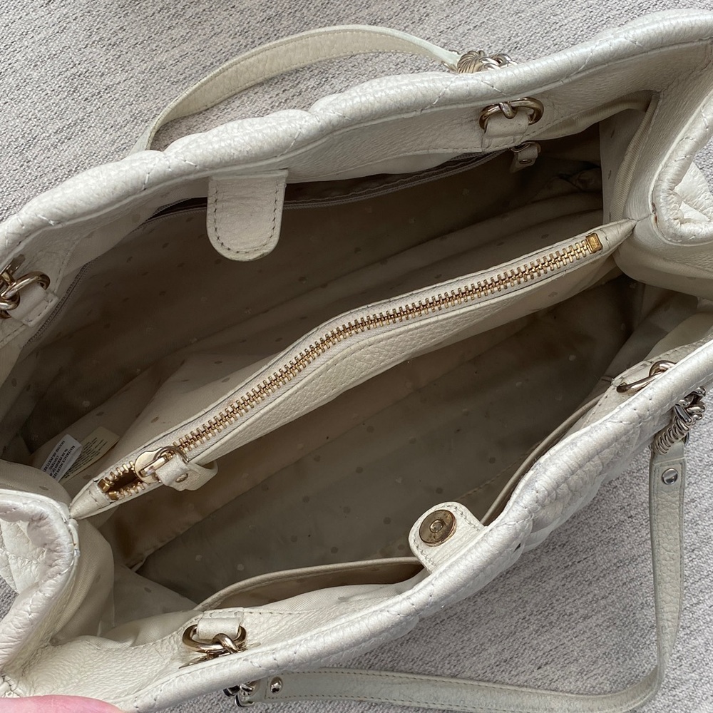 Kate Spade Cream Quilted Bag - Picture 6 of 7